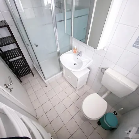 Apartament Kajuetenhus Komfort-ferienwohnungen Freest