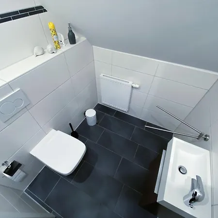 Kajuetenhus Komfort-ferienwohnungen Apartament Freest