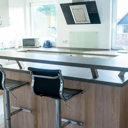 Kajuetenhus Komfort-ferienwohnungen Apartament Freest